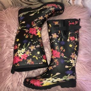 Floral & black rubber rain boots